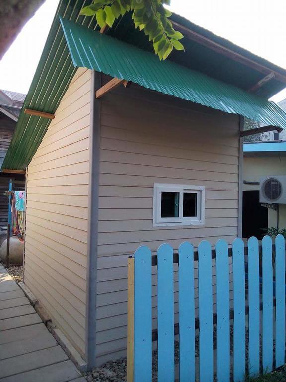 Patchaya Guesthouse Ампхава Экстерьер фото